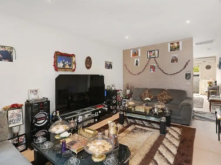 Second view of Homely unit listing, 5 Yalloak Street, Norlane VIC 3214