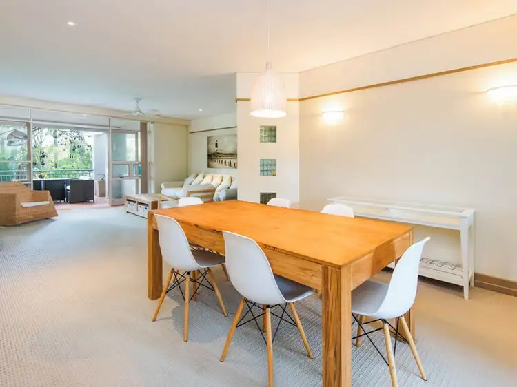 Fourth view of Homely unit listing, 6/76 Chichester Drive, Arundel QLD 4214