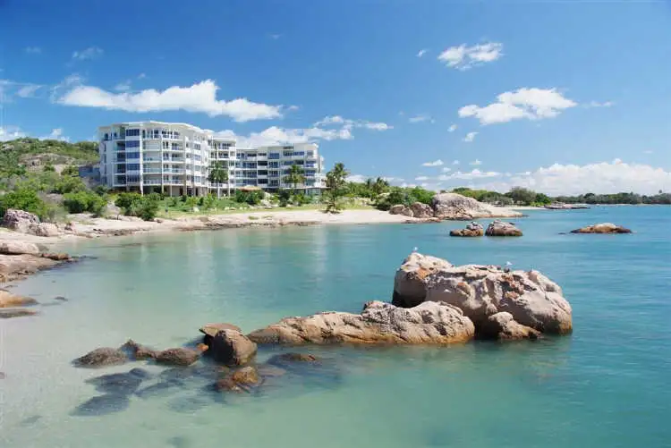7/2b Horseshoe Bay Road, Bowen QLD 4805