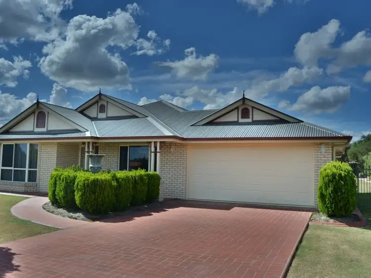 4 Bernecker Street, Warwick QLD 4370