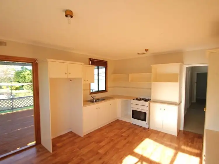 Second view of Homely house listing, 6 Parara Avenue, Maitland SA 5573