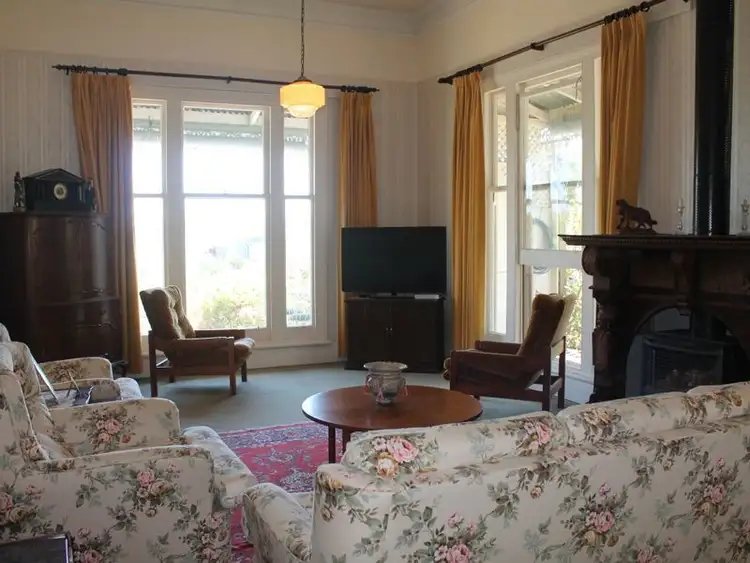 Fifth view of Homely house listing, 16 Robb Street, Bairnsdale VIC 3875