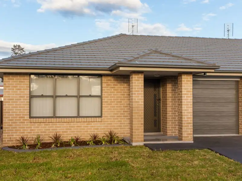 Main view of Homely unit listing, 1/32 Elizabeth St, Cessnock NSW 2325
