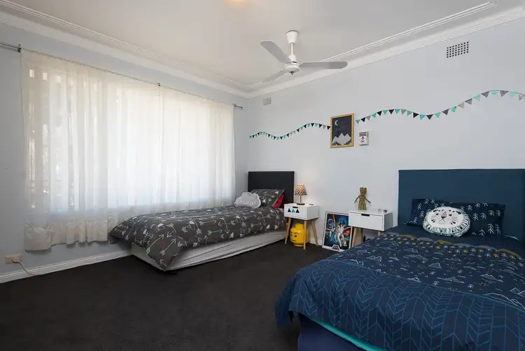 Sixth view of Homely house listing, 40 Tallowwood Crescent, Bradbury NSW 2560