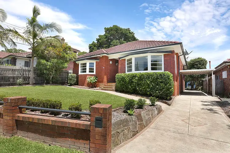 Main view of Homely house listing, 22 Raeburn Avenue, Castlecrag NSW 2068
