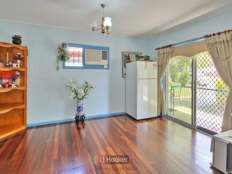 Second view of Homely house listing, 2 Carnaby Street, Macgregor QLD 4109
