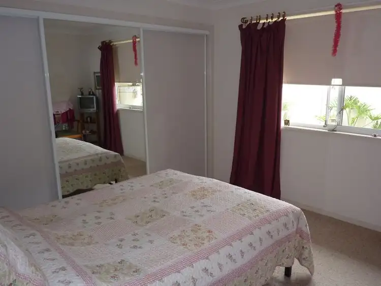 Fifth view of Homely villa listing, 3/37 Old Bar Road, Old Bar NSW 2430