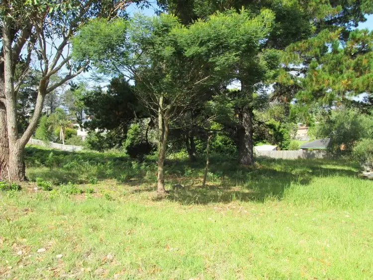 30 Salmon Street, Tuross Head NSW 2537