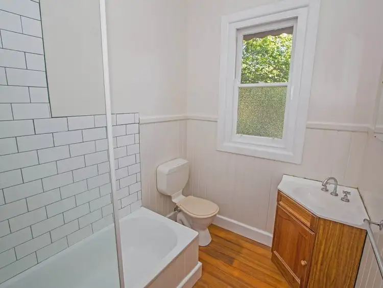 Seventh view of Homely house listing, 10 Deas Street, Benalla VIC 3672