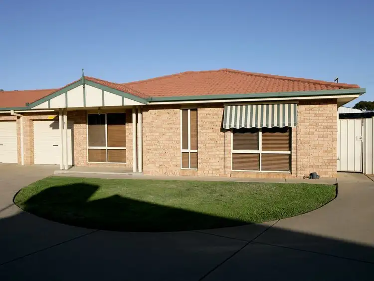 Main view of Homely villa listing, 5/26 Bulolo Street, Ashmont NSW 2650