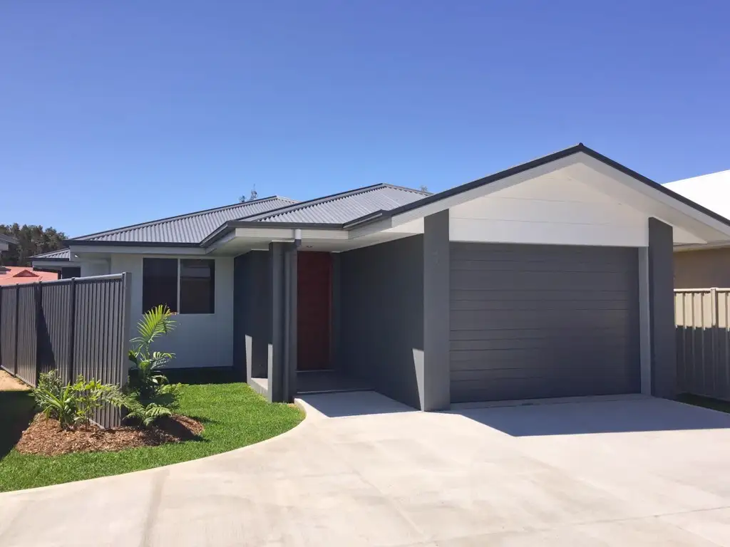 Main view of Homely semi-detached listing, Unit 1/5 Bessy Close, Yamba NSW 2464