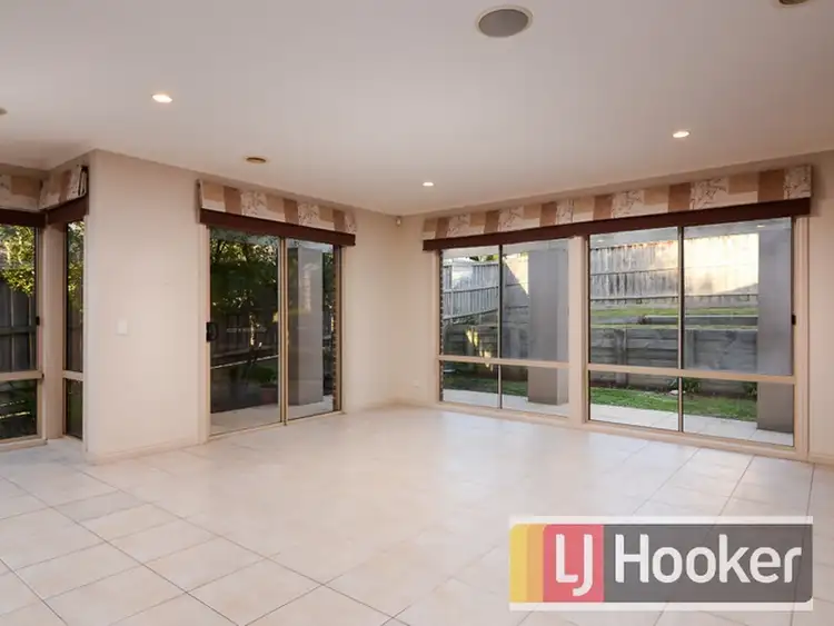 Sixth view of Homely house listing, 2 Hamdon Green, Berwick VIC 3806