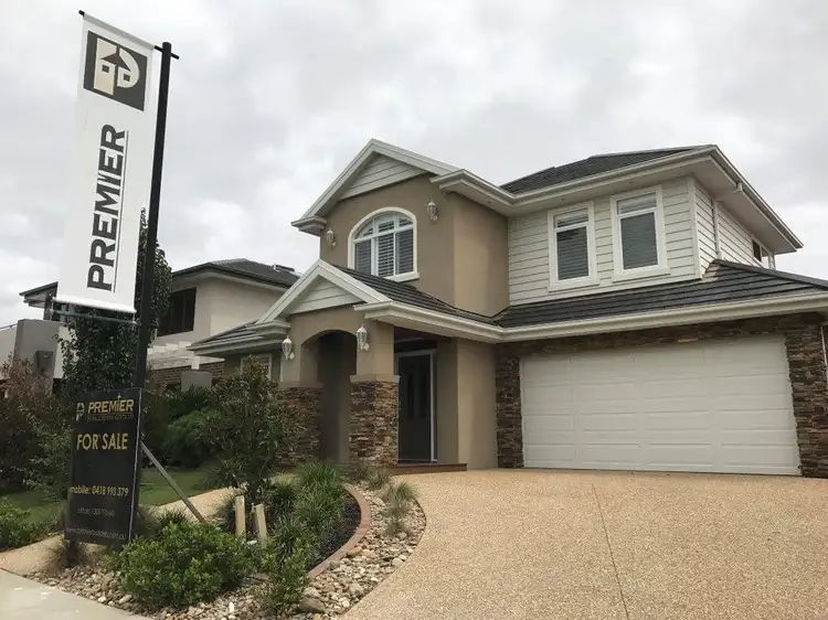 Second view of Homely house listing, 7 Red Maple Drive, Cranbourne West VIC 3977