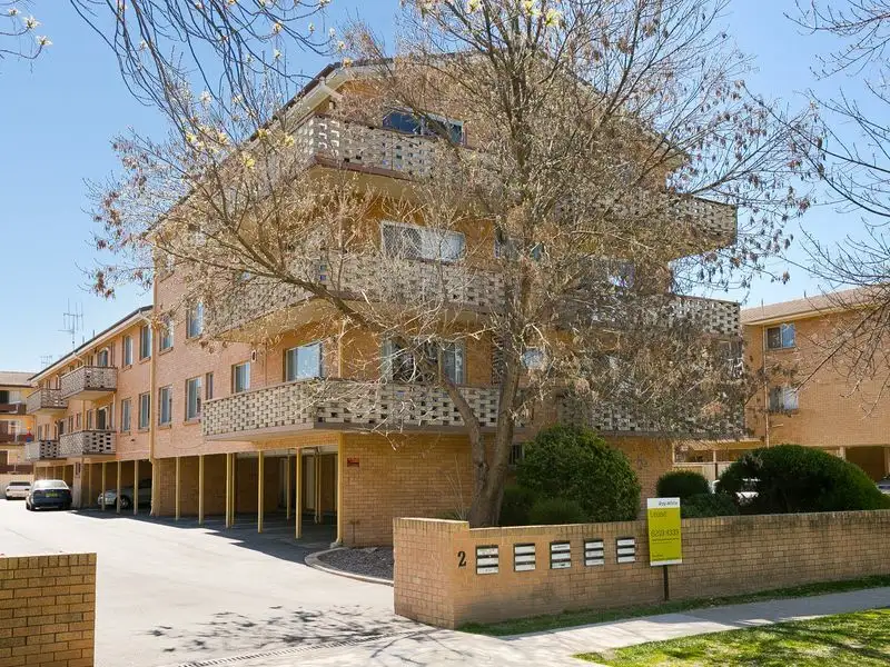 Main view of Homely unit listing, 4/2 Booth Street, Queanbeyan NSW 2620