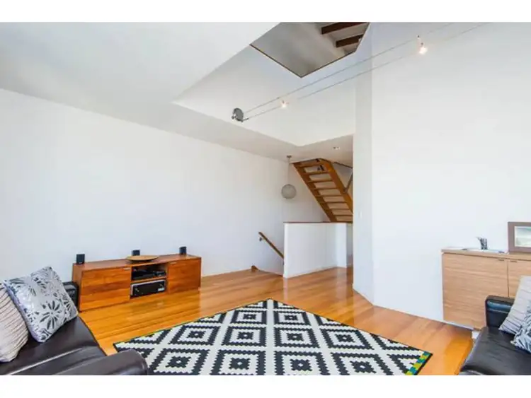 Fifth view of Homely semi-detached listing, 2/17 Errol Avenue, Paradise Point QLD 4216