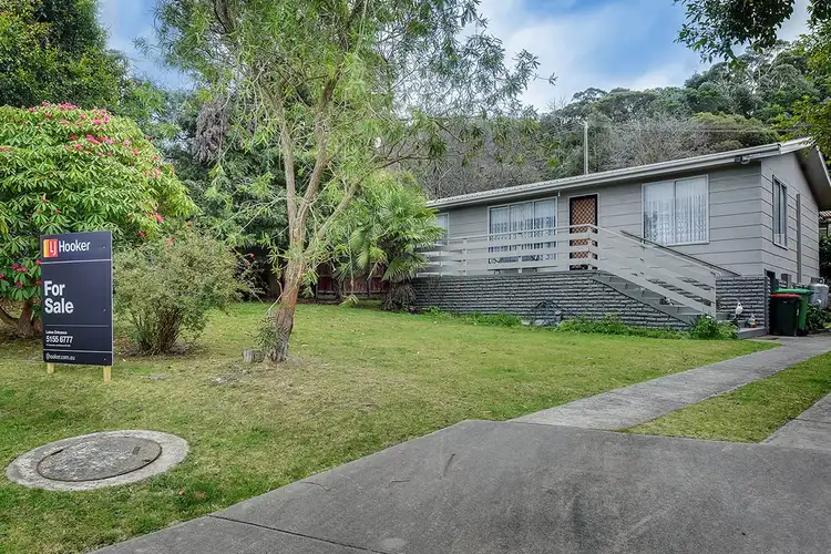 37 Robin Street, Lakes Entrance VIC 3909