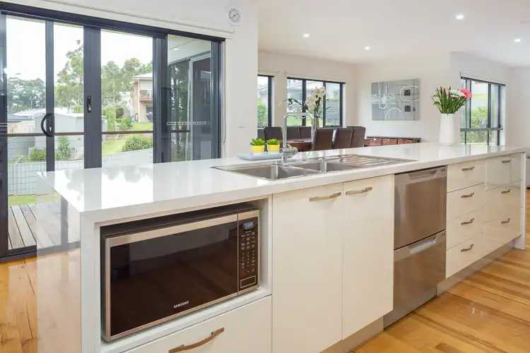 Fifth view of Homely house listing, 3 Hunter Place, Sunshine Bay NSW 2536