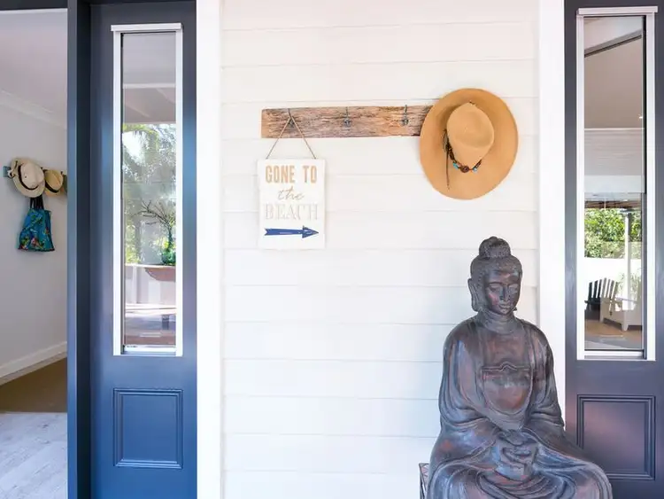 Second view of Homely house listing, 38 Dolphin Crescent, Avalon Beach NSW 2107