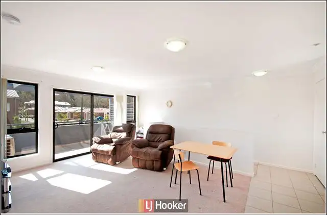 Seventh view of Homely townhouse listing, 31 Whitmore Crescent, Watson ACT 2602