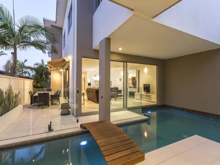 Sixth view of Homely house listing, 33 Sunbrite Avenue, Mermaid Beach QLD 4218