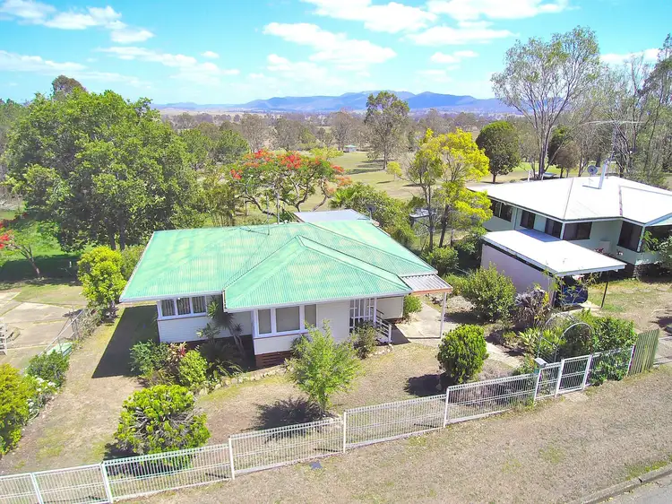 86 Atthow Street, Kilcoy QLD 4515