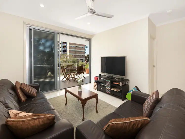 Third view of Homely apartment listing, 6/119 Macquarie Street, St Lucia QLD 4067