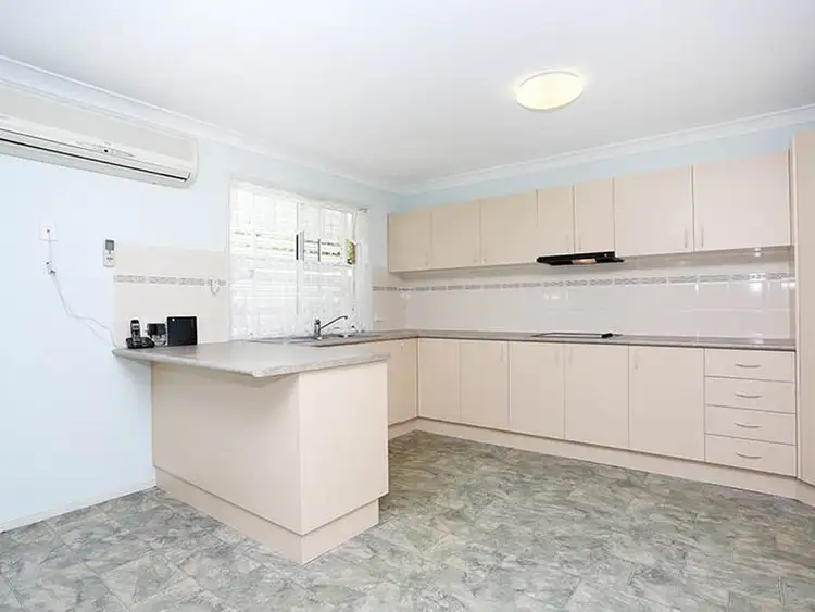 Second view of Homely house listing, 7 Albert Place, Sandstone Point QLD 4511