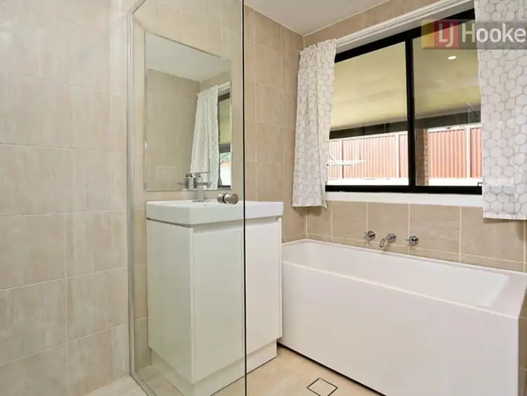 Fourth view of Homely house listing, 10 Verity Place, Oakhurst NSW 2761