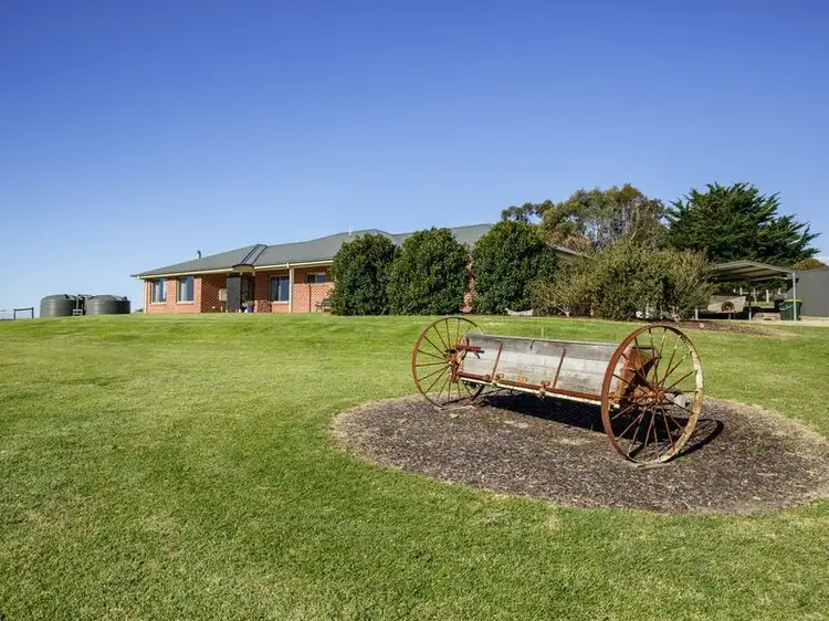 6176 South Gippsland Hwy, Longford VIC 3851