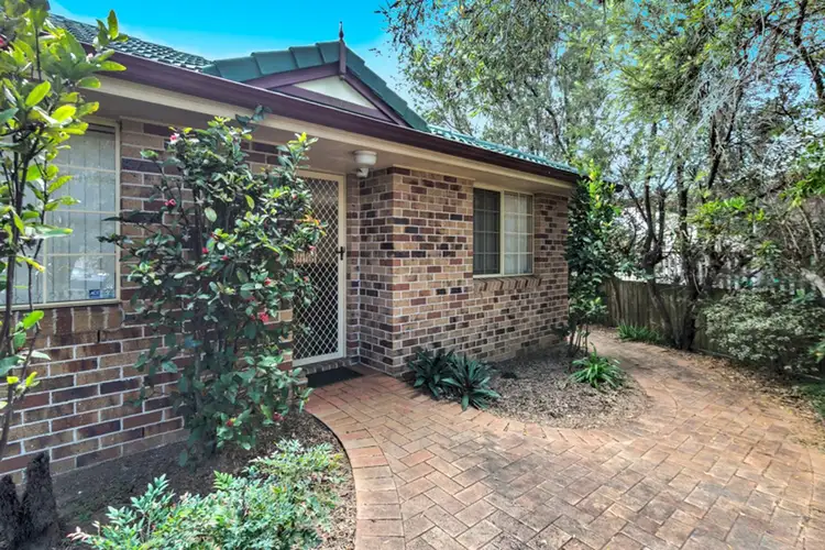 Main view of Homely semi-detached listing, 5/21 Napier Street, Birkdale QLD 4159
