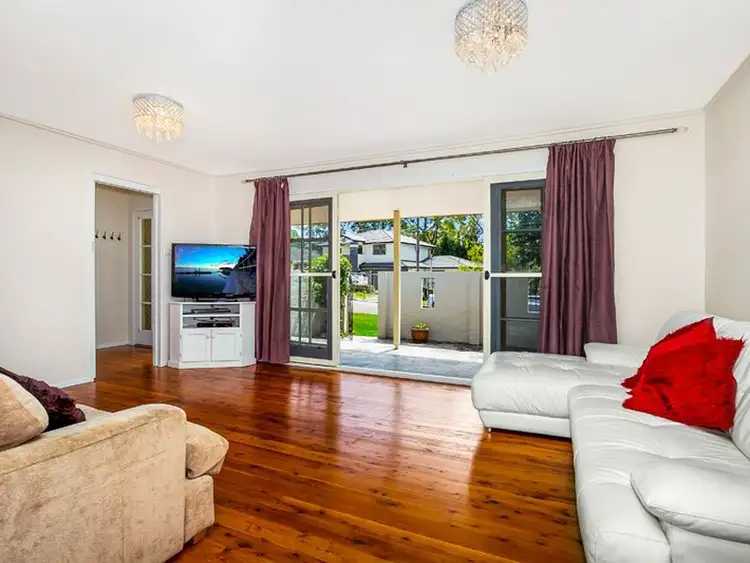 Fifth view of Homely house listing, 10 Lockhart Place, Belrose NSW 2085