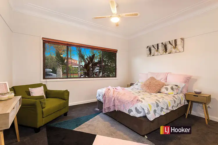 Sixth view of Homely house listing, 52 Windsor Road, Padstow NSW 2211