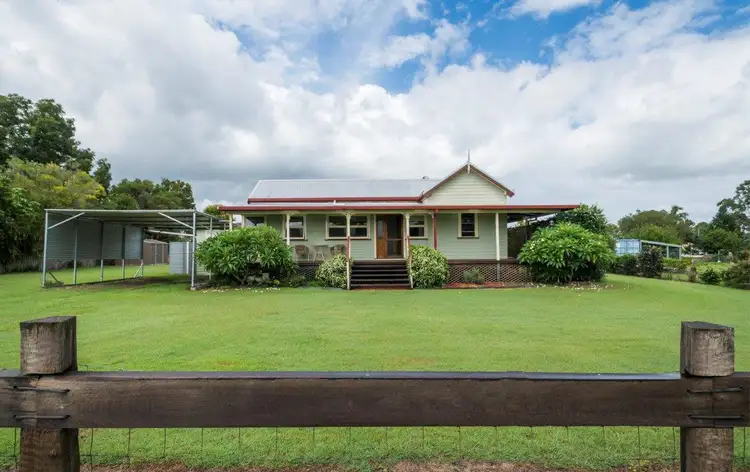 27 Clarence Street, Tucabia NSW 2462