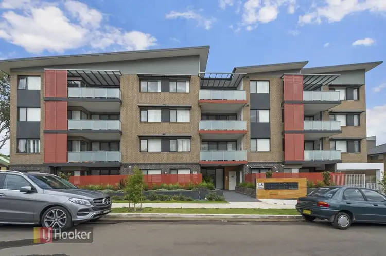 Apartment 3/3-5 Linden Street, Toongabbie NSW 2146