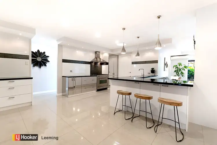 Seventh view of Homely house listing, 5 Andrene Court, Leeming WA 6149