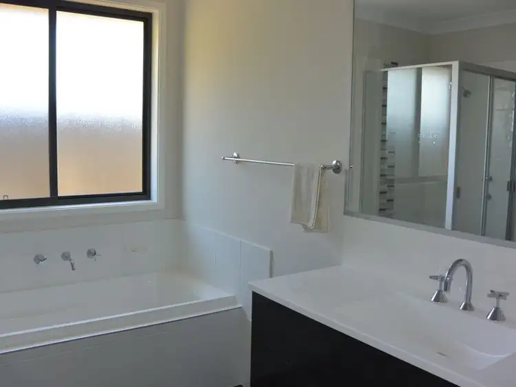 Sixth view of Homely house listing, 5 Dell Close, Hamlyn Terrace NSW 2259