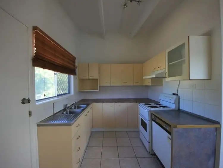 Second view of Homely house listing, 7 Garnet Avenue, Kallangur QLD 4503