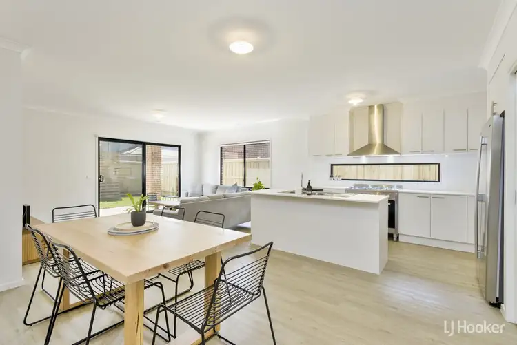 Fourth view of Homely house listing, 6 Leila Street, Werribee VIC 3030