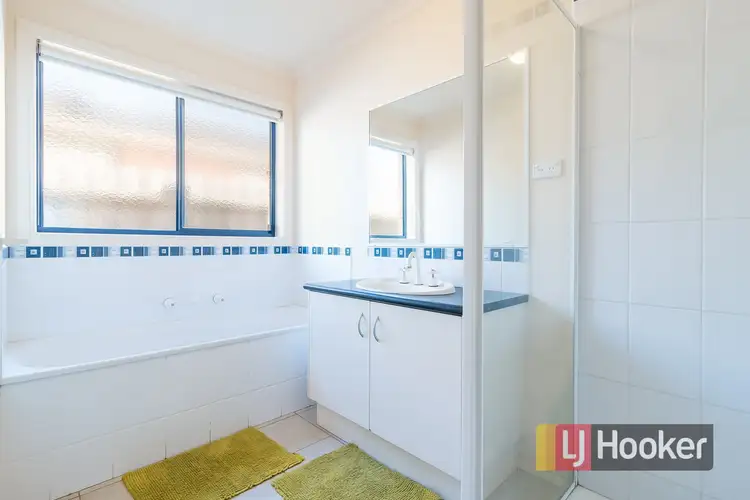 Sixth view of Homely house listing, 10 Sir Thomas Drive, Pakenham VIC 3810