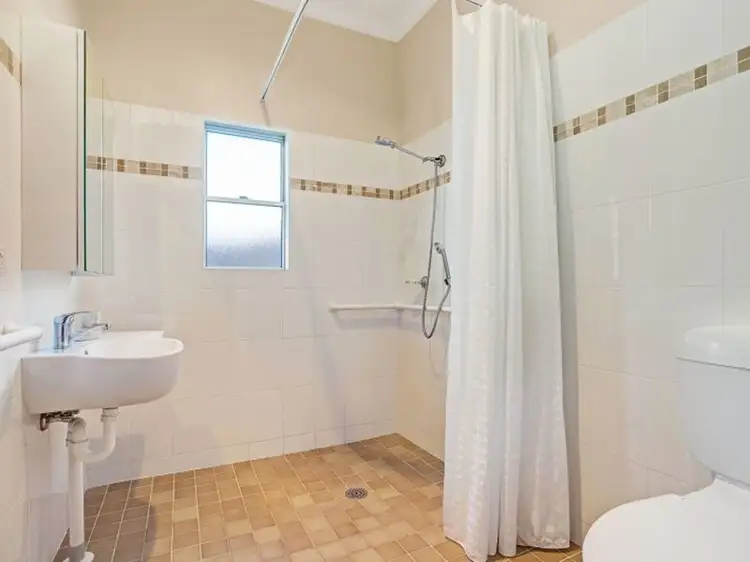 Sixth view of Homely house listing, 9 Henry Street, Belmont NSW 2280