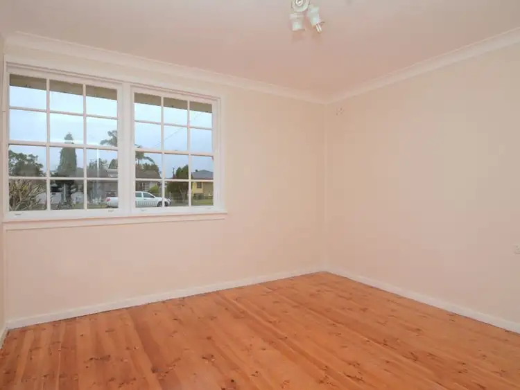 Fifth view of Homely house listing, 11 Green Hills Avenue, Woodberry NSW 2322