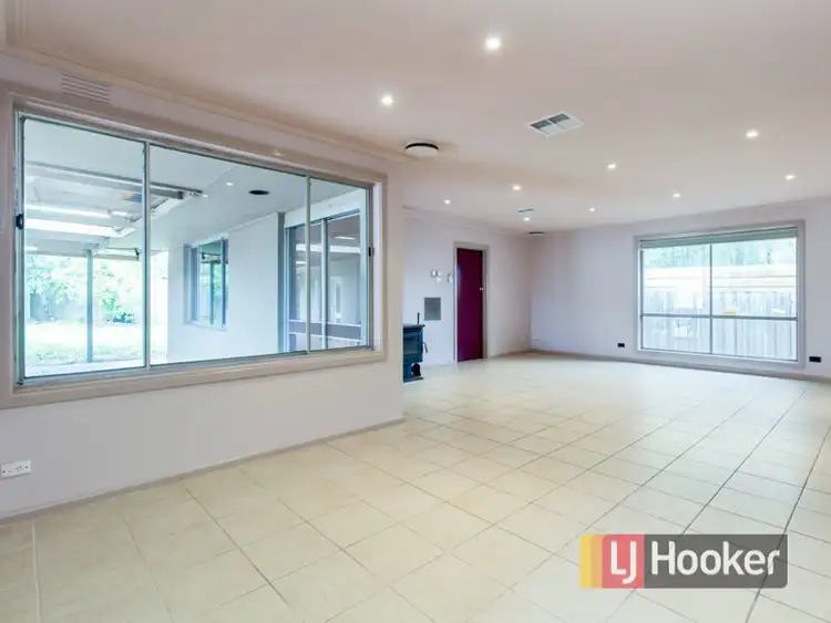 Sixth view of Homely house listing, 8 Anderson Close, Hampton Park VIC 3976
