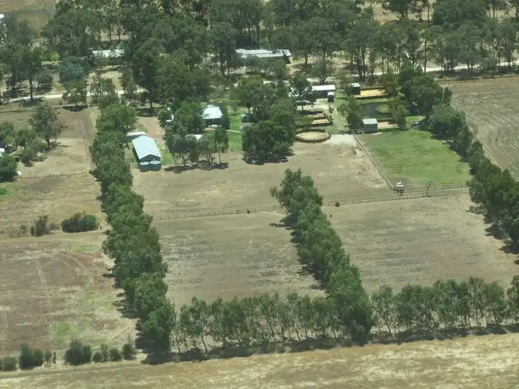 137 Hackett Street, Cookernup WA 6220
