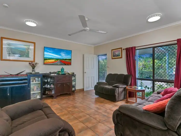 Second view of Homely house listing, 11 Walnut Close, Manoora QLD 4870