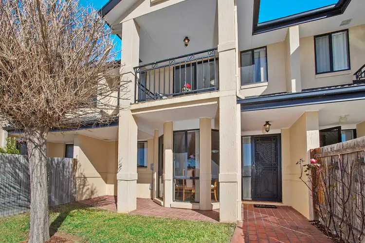 Fifth view of Homely house listing, 10 Stromlo Crescent, Palmerston ACT 2913