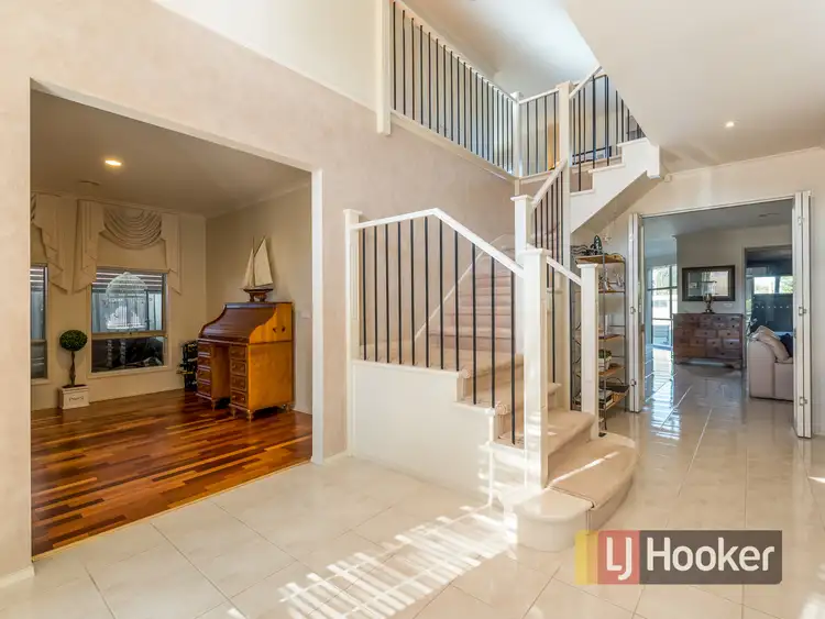 Second view of Homely house listing, 17 Renee Avenue, Endeavour Hills VIC 3802