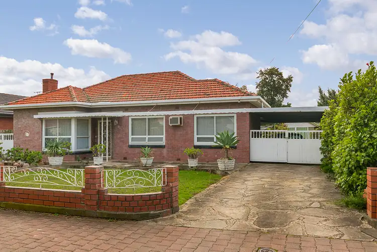 8 Newhaven Avenue, Glenelg North SA 5045