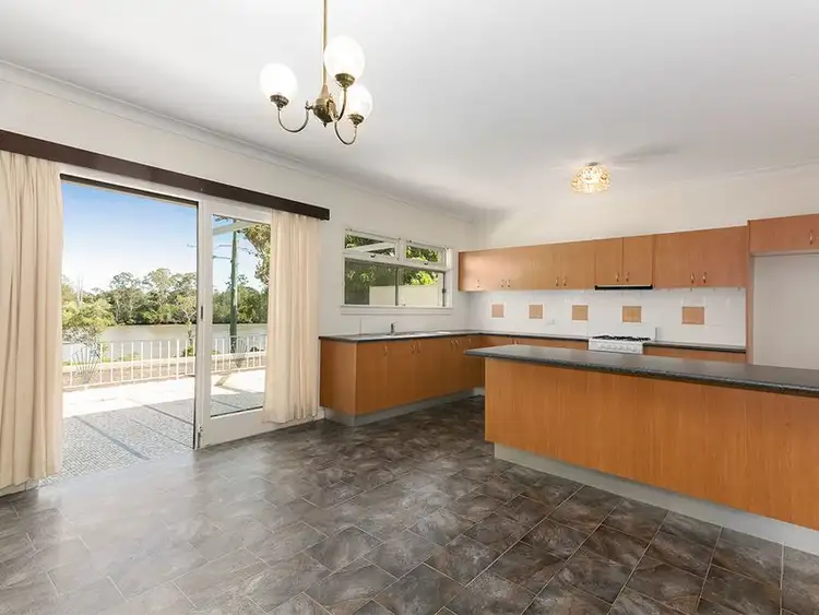 Fifth view of Homely house listing, 7 Esplanade, Yeronga QLD 4104
