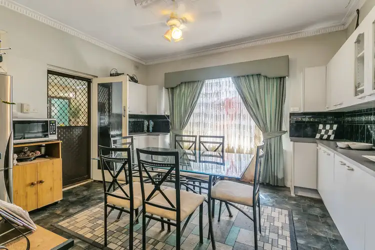 Fifth view of Homely house listing, 22 Heather Drive, Para Vista SA 5093