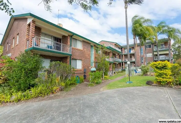 1/210 Scarborough Street, Southport QLD 4215